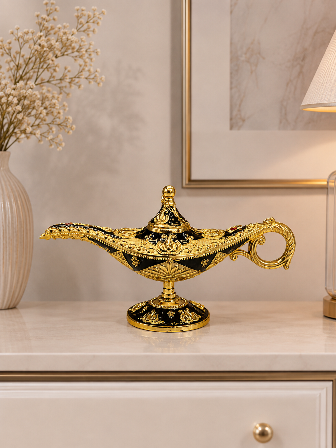 Luxury Black & Gold Aladdin Decorative Showpiece
