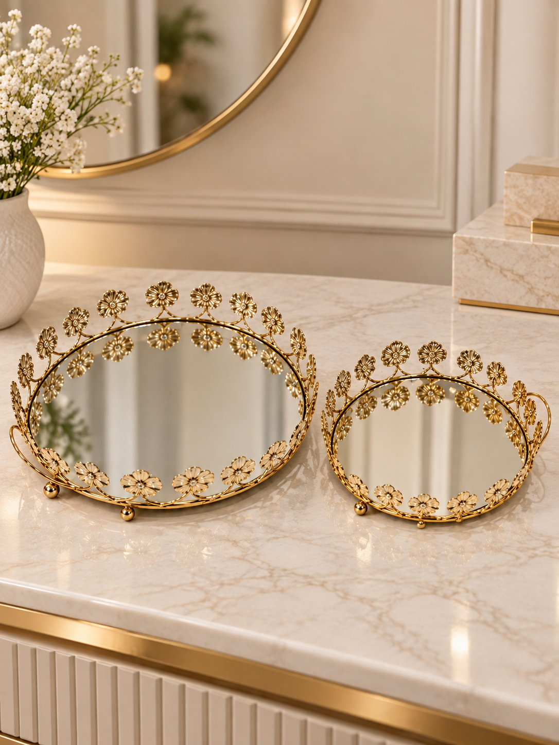 Luxury Gold Floral Decorative Mirror Tray Set – 2-Piece Vanity & Home Décor Trays
