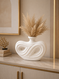 Modern White Abstract Infinity Vase – Sculptural Decorative Flower Vase