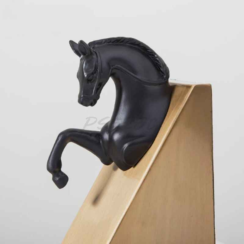 European Style Luxury Horse Head Bookends Home Hotel Animal Decoration Gift Decor