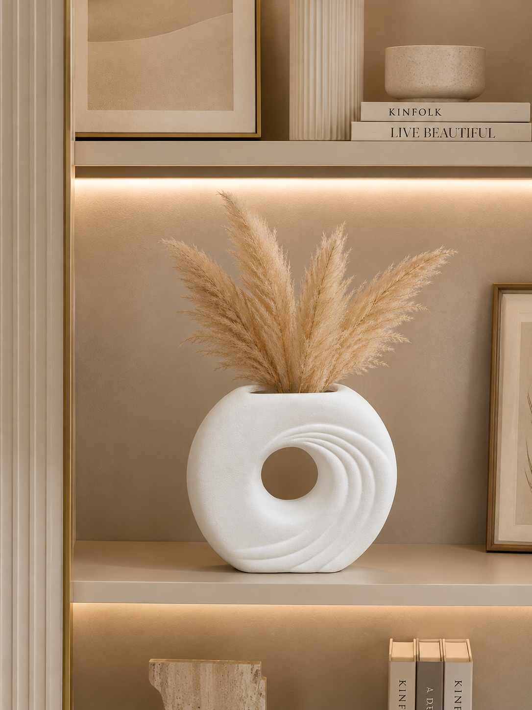 Modern White Round Abstract Vase – Textured Decorative Flower Vase