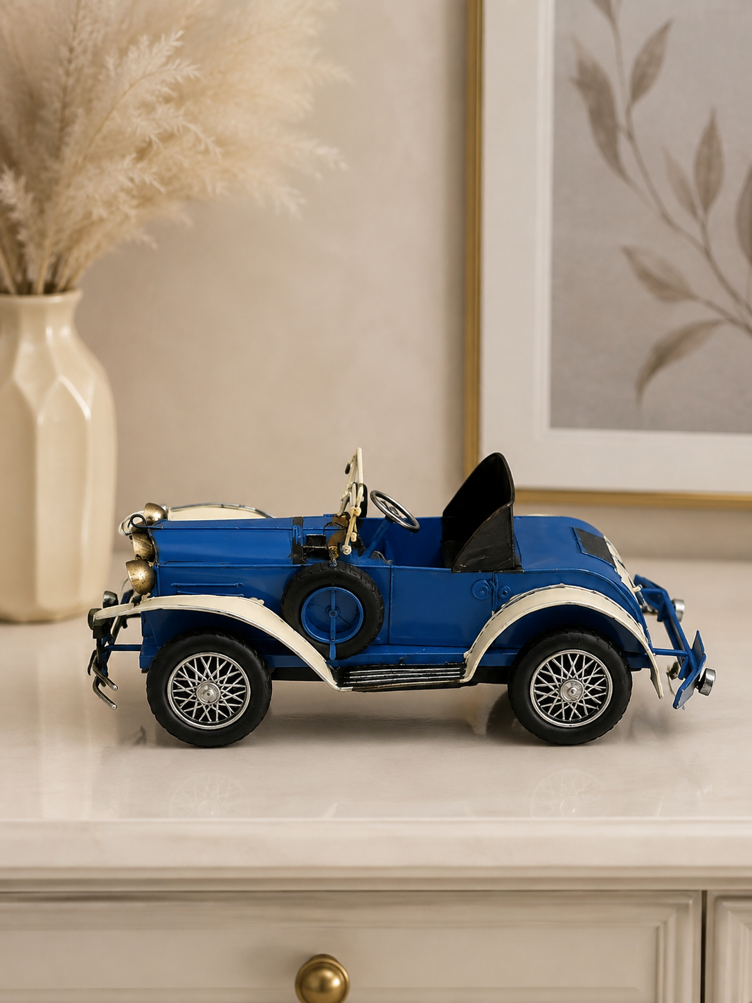 Vintage Blue Classic Car Decorative Showpiece – Retro Metal Car Model