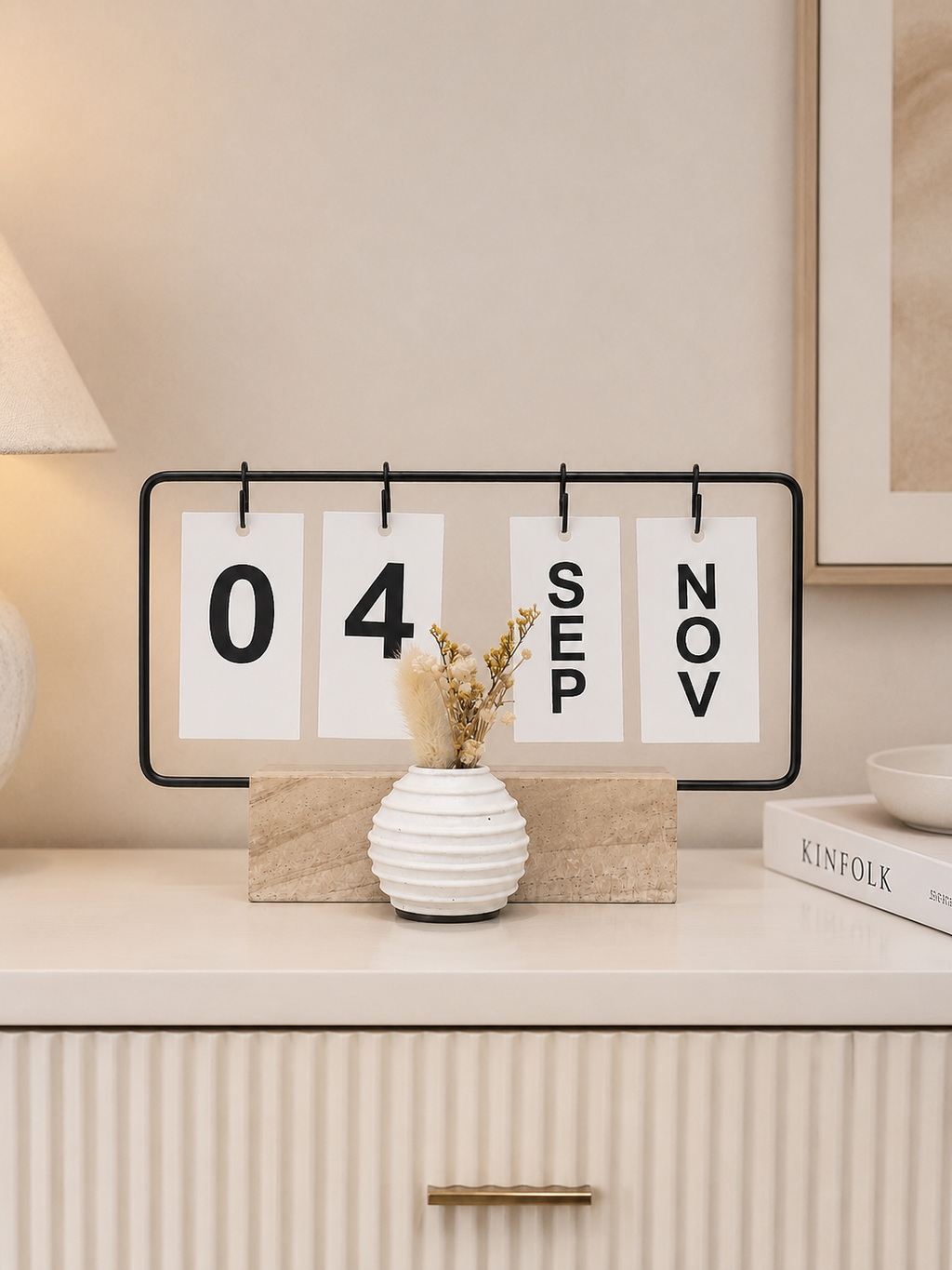 Modern Perpetual Wooden Desk Calendar with Mini Vase – Flip Date Calendar for Home & Office Décor