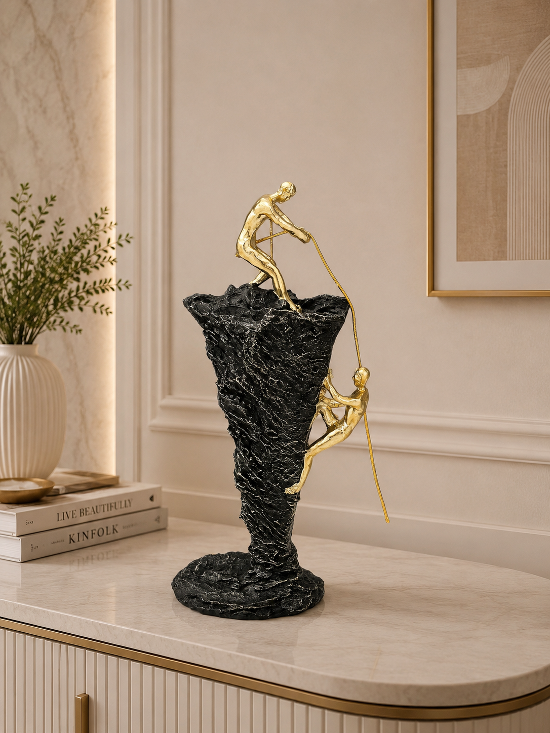 Luxury Climbing Figures Tornado Sculpture – Black & Gold Modern Decorative Showpiece
