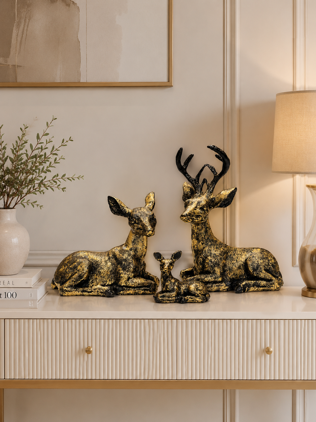 Luxury Deer Family Sculpture – Resin Table Decor (Set of 3)