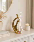 Modern Abstract Couple Sculpture – Gold & White Resin Romantic Showpiece | Luxury Home Decor Figurine