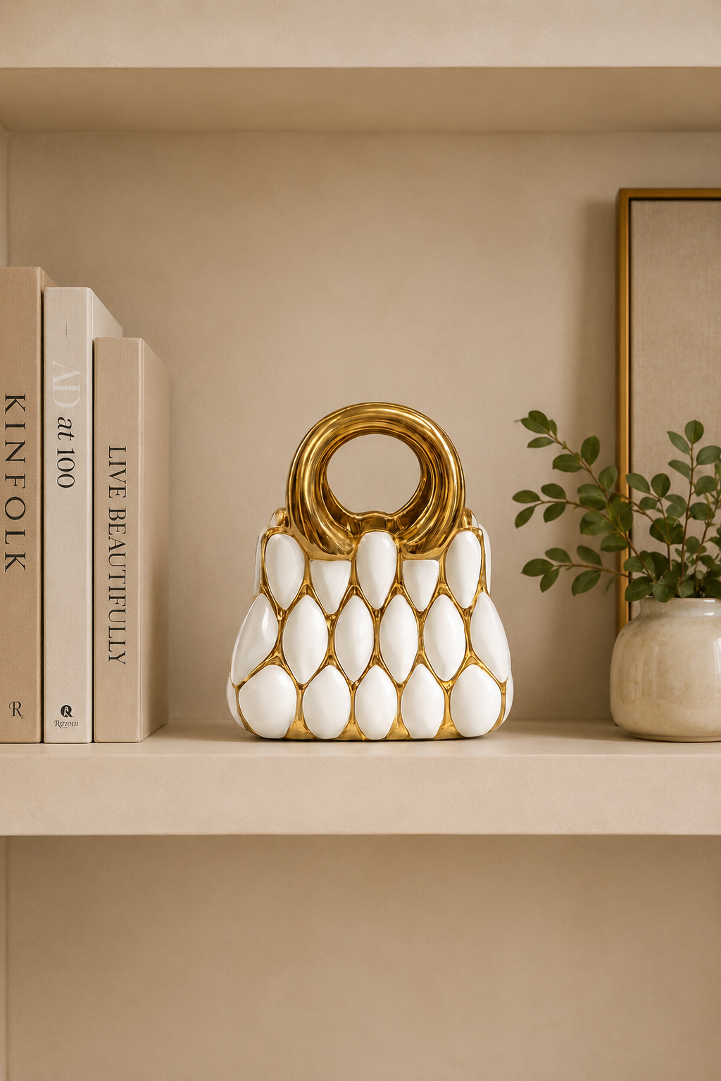 Luxury Handbag Shaped Ceramic Vase – White & Gold Decorative Flower Vase | Modern Home Décor
