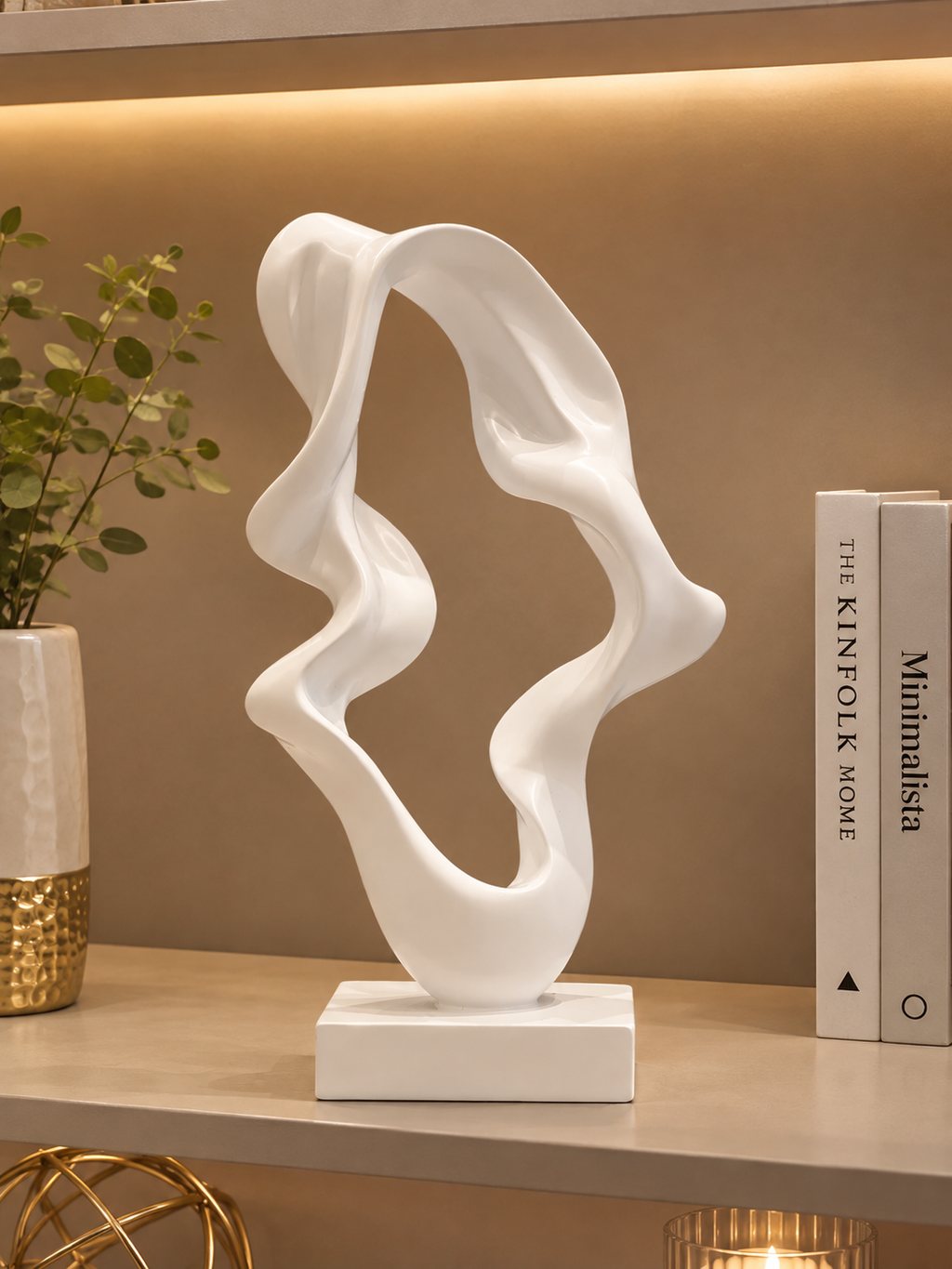 Modern Abstract White Sculpture – Elegant Contemporary Decorative Figurine