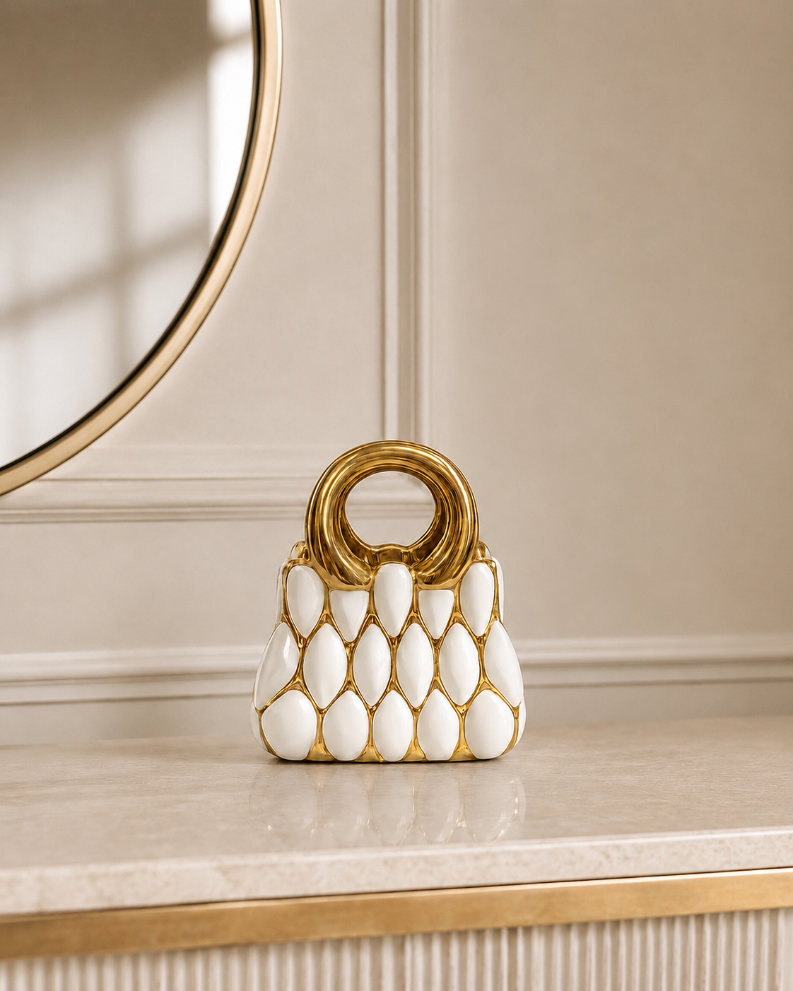 Luxury Handbag Shaped Ceramic Vase – White & Gold Decorative Flower Vase | Modern Home Décor