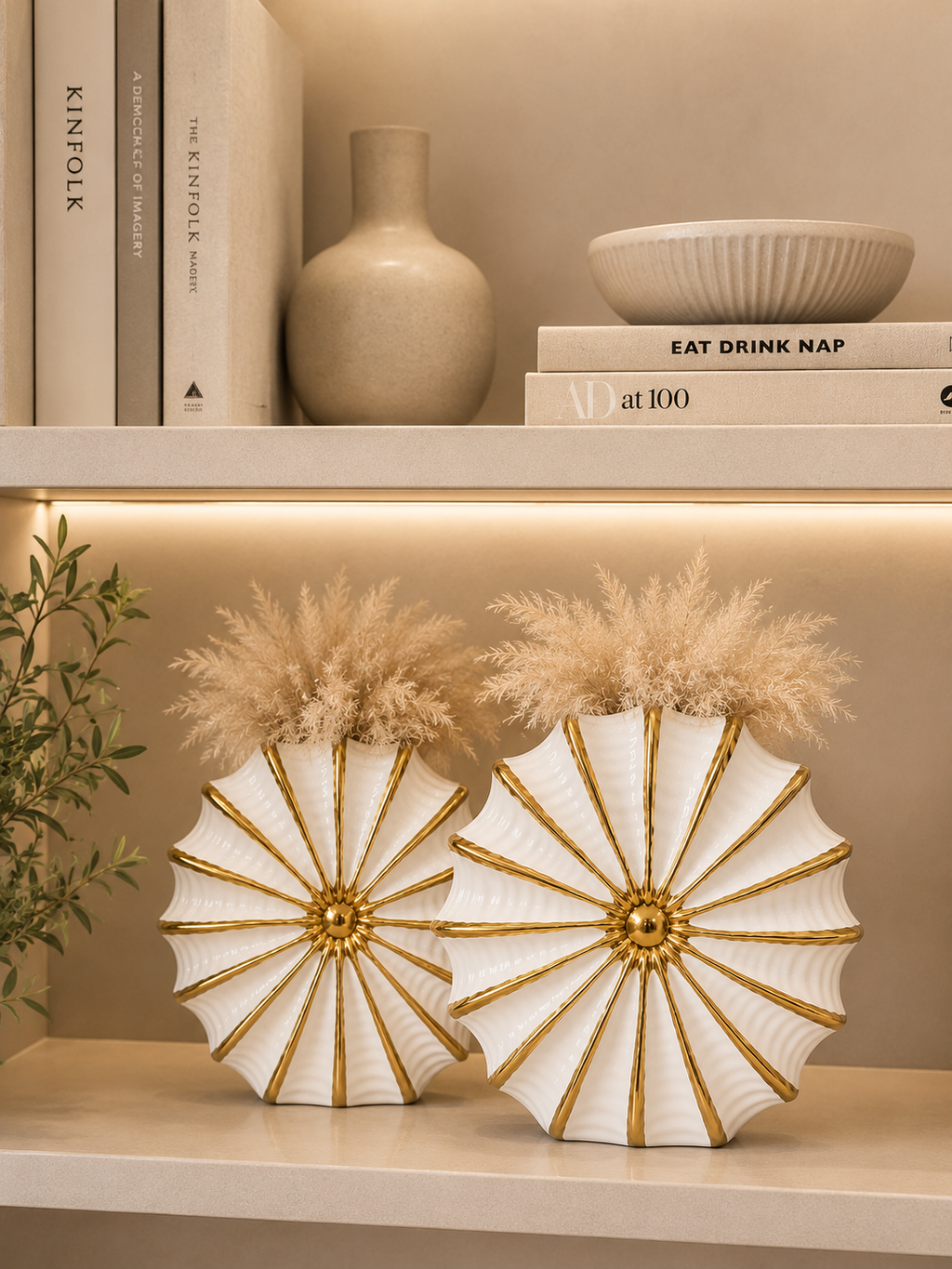 Luxury White & Gold Shell Ceramic Vase Set | Modern Decorative Flower Vases for Living Room & Console Table (Set of 2)